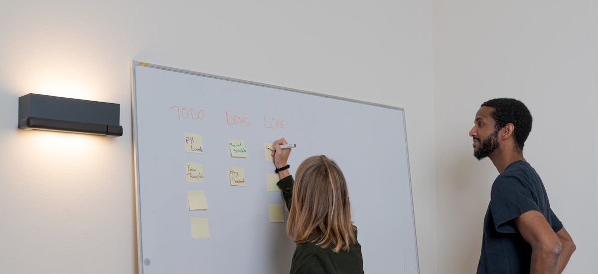 5 SaaS Product Marketing Job Roles That Help You Drive Adoption and Revenue