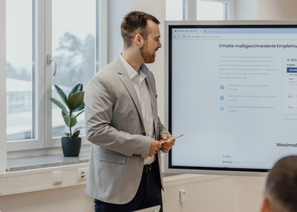 6 Actionable Marketing Strategies for SaaS Businesses in the UAE You Need Now