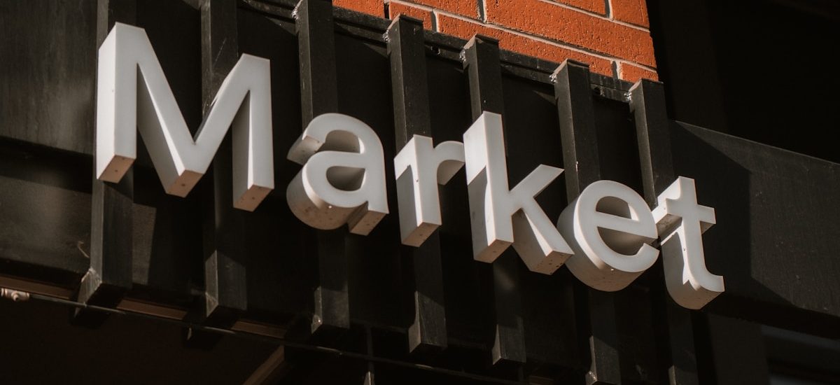 6 Data-Driven SaaS Market Segmentation Tactics to Win High-Value Customers