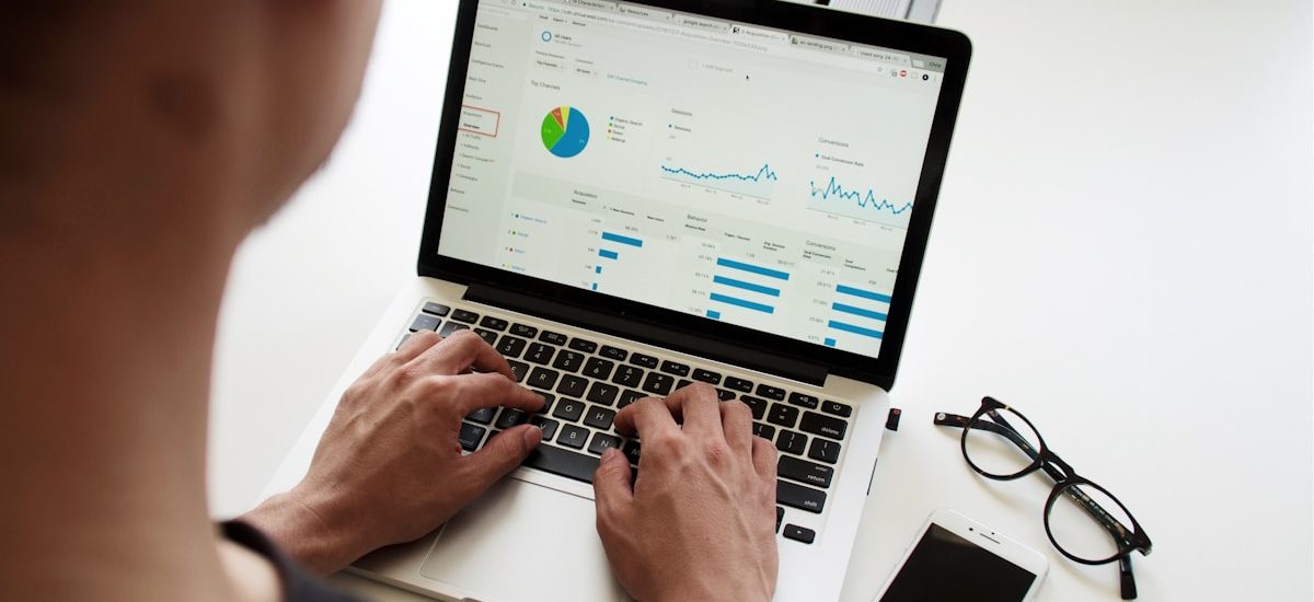 7 Essential SaaS Marketing Response Rates You Need to Track for Higher ROI