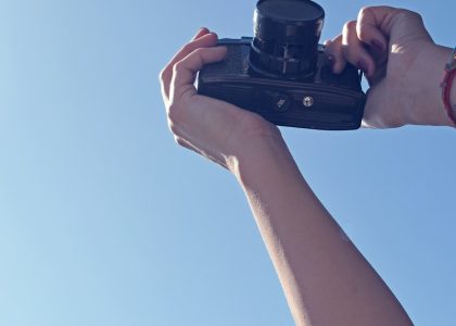 7 Smart B2B SaaS Marketing Blogs to Align Your Content with Buyer Journeys