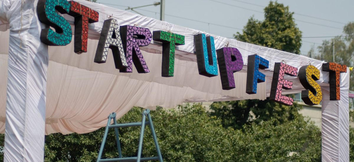 How to Bootstrap a SaaS Startup: 7 Proven Steps to Validate and Scale Fast